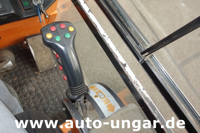 Aebi - Schmidt MFH 5000 Kehrmaschine 4-Rad Lenkung Wildkrautbesen