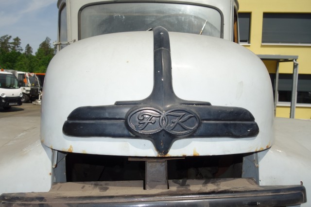 Ford - Ford FK 3500 V8 mit H-Kennzeichen Oldtimer