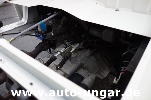 Piaggio - Porter S90 Kipper 71PS  Euro 5 Benzin Motor Kommunalfahrzeug  1. Hand