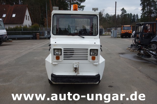 Rofan - ZD44F Jenbacher Pushback  Pull - Tractor GSE Gepäckschlepper Industrieschlepper