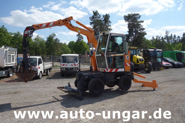 Boki - 4551 Kiefer Friedhofsbagger Bagger EZ 2013 Teleskoparm 4x4x4