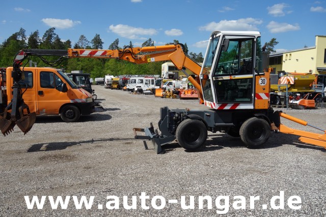 Boki - 4551 Kiefer Friedhofsbagger Bagger EZ 2013 Teleskoparm 4x4x4