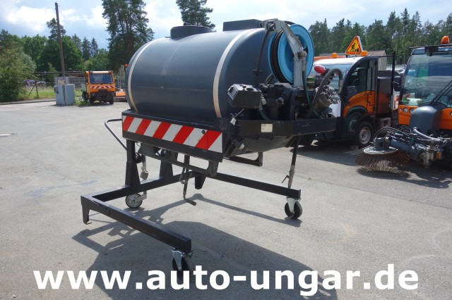 Nilfisk - CR3500 Wasserfass mit Pumpe + Schlauchhaspel Schmidt Multigo Schwemmaufbau