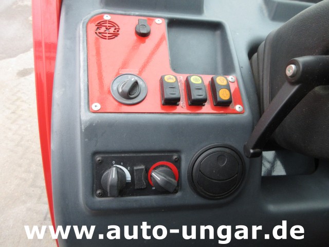 Sauerburger - Grip 4 - 75 Standard Hangschlepper Bergtraktot Aebi TT Reform Metrac