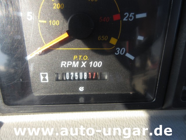 Reform - Metrac H7SX Baujahr 2013 4x4x4 Front- und Heckzapfwelle  Motorschaden