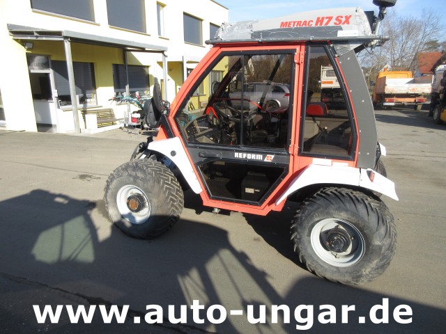 Reform - Metrac H7SX Baujahr 2013 4x4x4 Front- und Heckzapfwelle  Motorschaden
