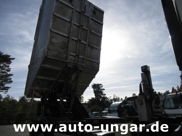 Isuzu - NPR 75 Müllwagen Provence Benne - Faun Lifter Presse Kipper Trittbrett Bj 12