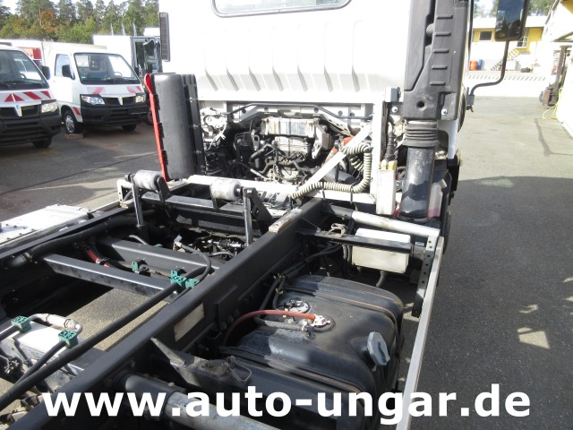 Isuzu - NPR 75 Müllwagen Provence Benne - Faun Lifter Presse Kipper Trittbrett Bj 12