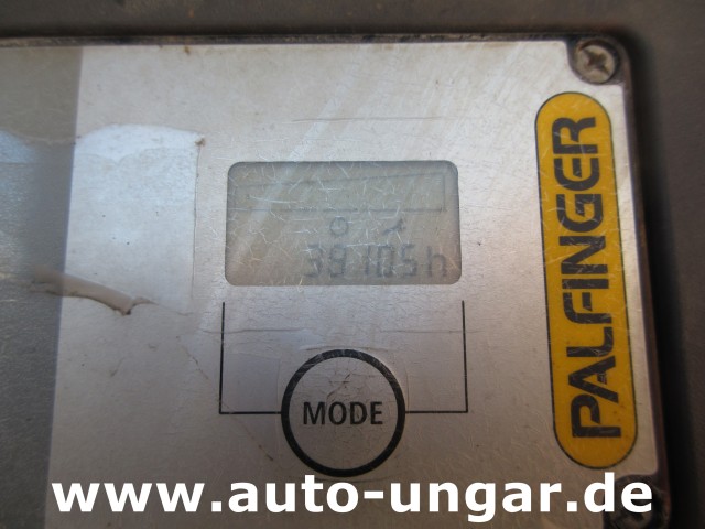 Iveco - Trakker 360 Kipper Allrad 4x4 Kran Palfinger PK 9002 Kommunalhydraulik Winterdienst Euro 5
