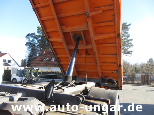 Iveco - Trakker 360 Kipper Allrad 4x4 Kran Palfinger PK 9002 Kommunalhydraulik Winterdienst Euro 5