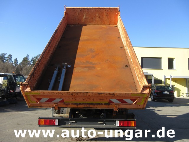 Iveco - Trakker 360 Kipper Allrad 4x4 Kran Palfinger PK 9002 Kommunalhydraulik Winterdienst Euro 5