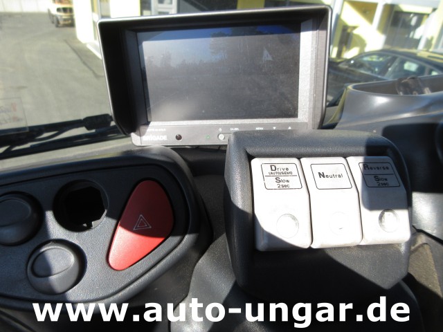 Iveco - Trakker 360 Kipper Allrad 4x4 Kran Palfinger PK 9002 Kommunalhydraulik Winterdienst Euro 5