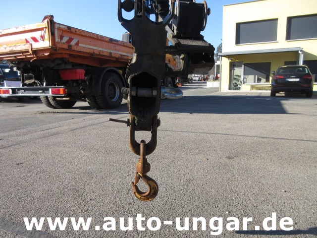 Iveco - Trakker 360 Kipper Allrad 4x4 Kran Palfinger PK 9002 Kommunalhydraulik Winterdienst Euro 5