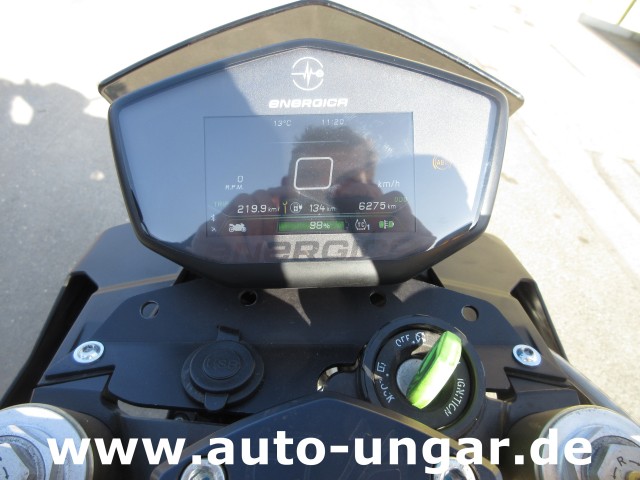 Energica - Eva Ribelle RS Tricolore EMCE 150PS 200km/h 100% Elektro