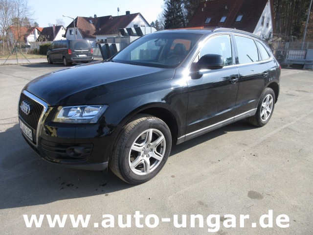 Audi - Q5 3.2 FSI Alcantara Panorama-Dach AHK Navi 270PS