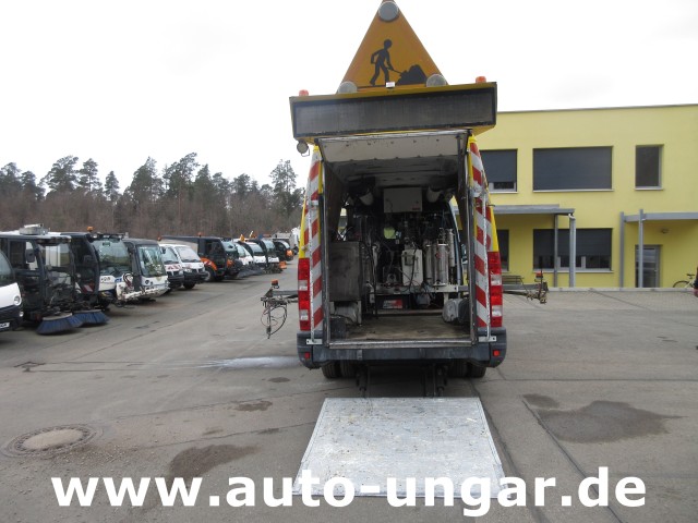 Iveco - 50C15 Jetline Graco LineLazer Markiermaschine Hofmann Roadmarking Machine