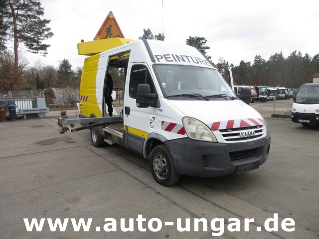 Iveco - 50C15 Jetline Graco LineLazer Markiermaschine Hofmann Roadmarking Machine