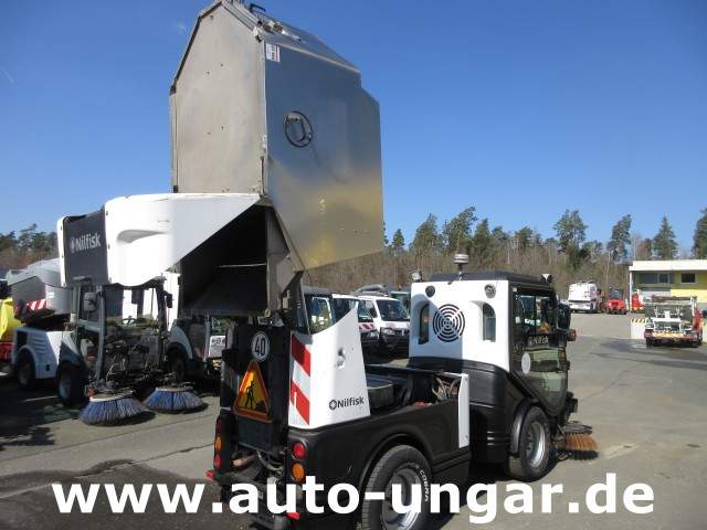 Nilfisk - CR3500 CityRanger Schmidt Flexigo Multigo 4x4 Kehrmaschine Geräteträger