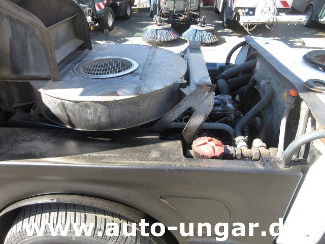 Nilfisk - CR3500 CityRanger Schmidt Flexigo Multigo 4x4 Kehrmaschine Geräteträger