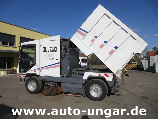 Dulevo - 5000 City Hochentleerung Handsaugschlauch  Frontbesen 4x4x4