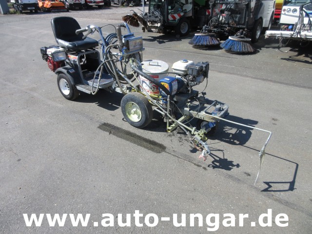 Graco - LineLazer III 3900 Linedriver ride-on striper Roadmarking Straßenmarkierung