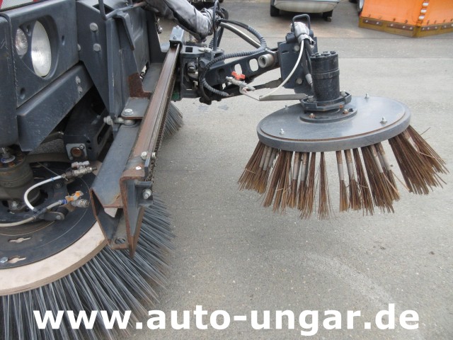 Schmidt - Cleango 500 CS556 Euro 6 mit Wildkrautbesen Kehrmaschine aus 1. Hand