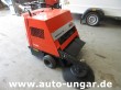 Hako - Hamster Benzin - Kehrmaschine mit eigenem Antrieb und Seitenbesen