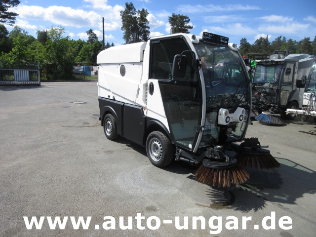 Bucher - CC 1000 Kleinkehrmaschine CityCat 4-Rad Lenkung
