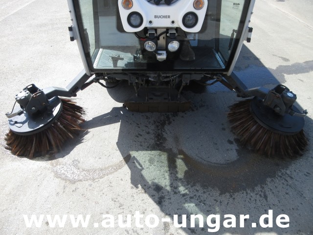 Bucher - CC 1000 Kleinkehrmaschine CityCat 4-Rad Lenkung