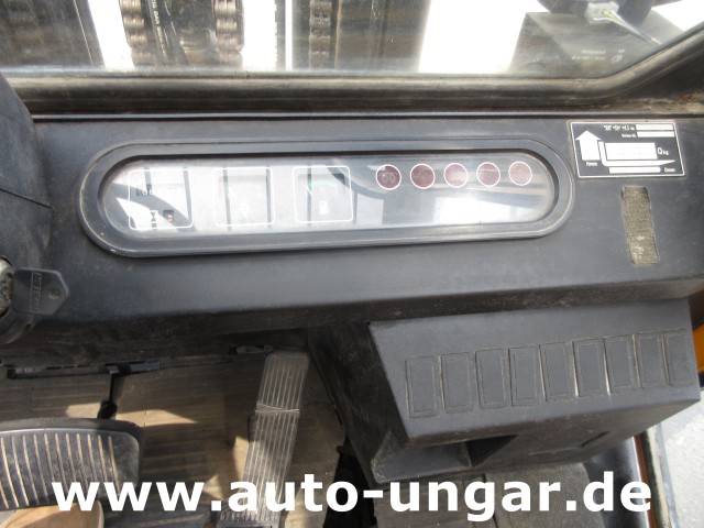 Jungheinrich - DFG 40 Diesel Gabelstapler 4.000kg Freihub Steinbock Yale Still Boss