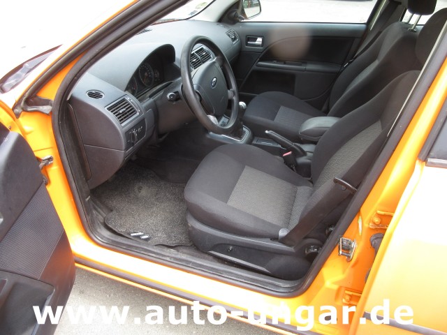 Ford - Mondeo Turnier 2l Diesel Kombi Klima und Standheizung