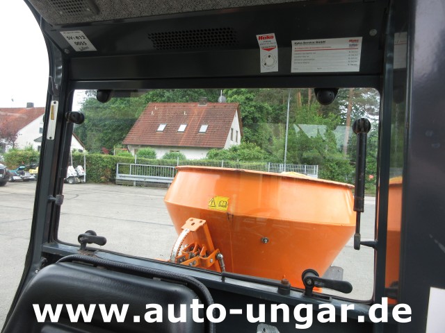 Hako - Hakotrac 2650 DA Winterdienst Schneepflug & Streuer 4x4 Zapfwelle Hydraulik