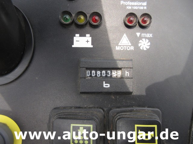 Kärcher - KM 100/100 RBP Pack 1.280-112.0 elektrische Parkplatzkehrmaschine Hallenkehrmaschine Elektro