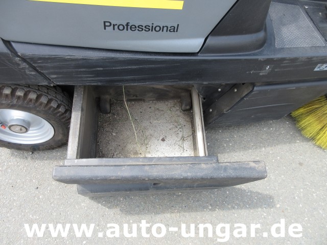 Kärcher - KM 100/100 RBP Pack 1.280-112.0 elektrische Parkplatzkehrmaschine Hallenkehrmaschine Elektro