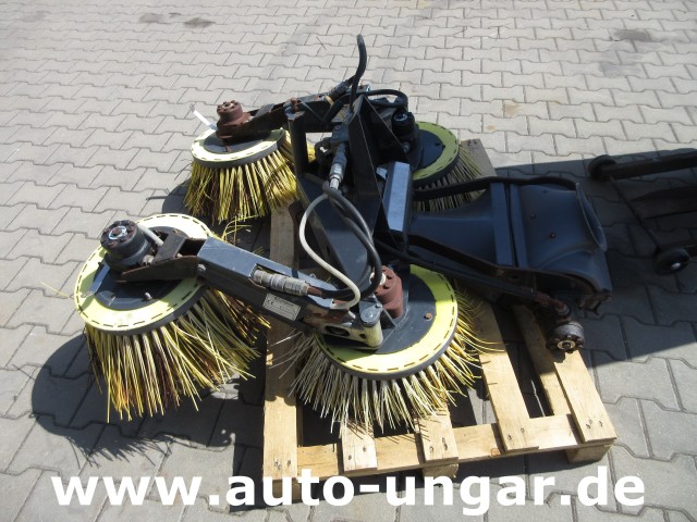 Nilfisk - Egholm City Ranger CR 2200 CR 2250 Kehraufbau Frontbesen + Kehrgutbehälter