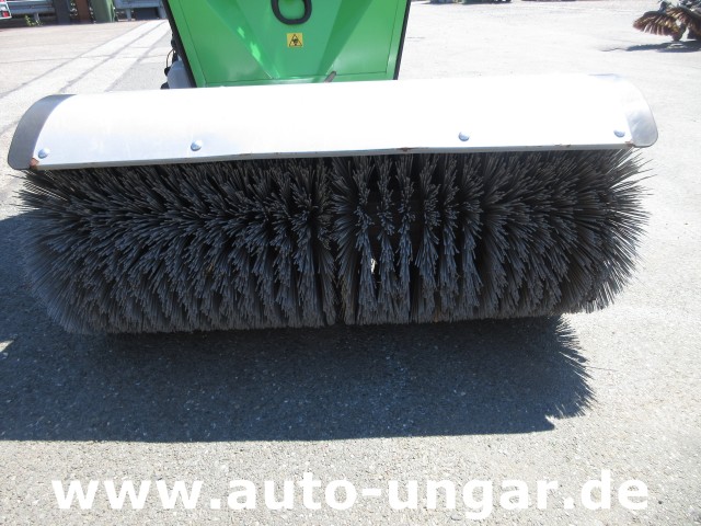 Egholm - Nilfisk 2100 Powerflex 4x4 Kipper AHK Hydraulik Bürste Winterdienst