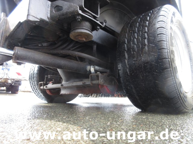 Kärcher - MC 50 Advanced MIC 50 Professional Kleinkehrmaschine 4x4 Geräteträger