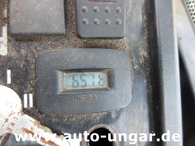 Kärcher - MC 50 Advanced MIC 50 Professional Kleinkehrmaschine 4x4 Geräteträger