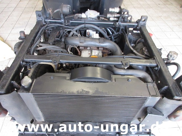 Kärcher - MC 50 Advanced MIC 50 Professional Kleinkehrmaschine 4x4 Geräteträger