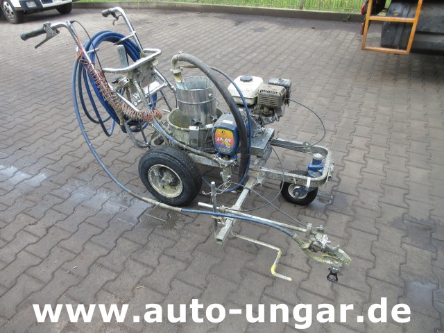 Graco - LineLazer II 3900 Airless Roadmarking Machine Hofmann Markiermaschine