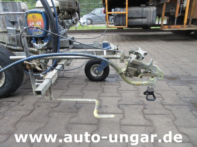 Graco - LineLazer II 3900 Airless Roadmarking Machine Hofmann Markiermaschine