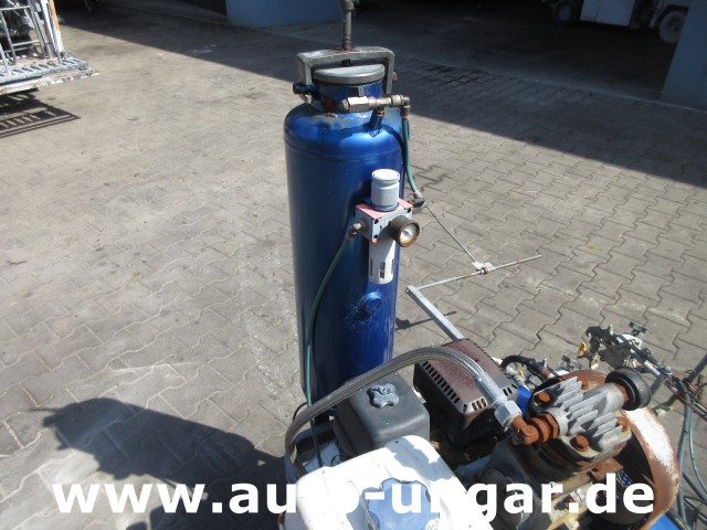 Graco - LineLazer IV 250 SPS selbstfahrend Airless Perlen Roadmarking Straßenmarkierung