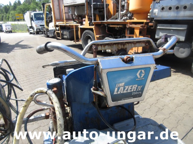 Graco - LineLazer IV 250 SPS selbstfahrend Airless Perlen Roadmarking Straßenmarkierung