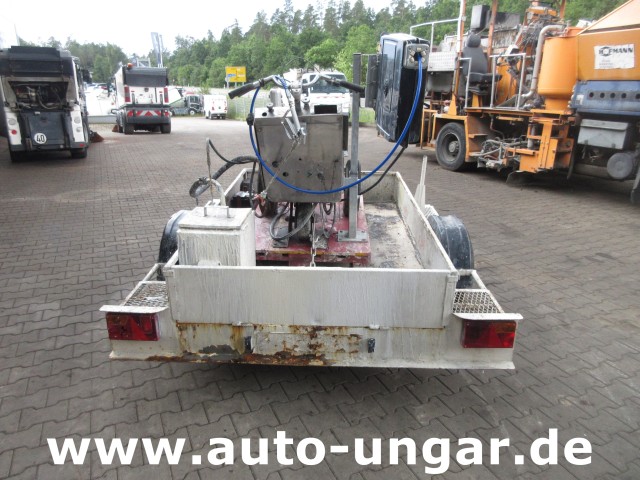 Graco - Zebra 5 Airless Traceuse Markiermaschine Roadmarking Machine mit Trailer Hofmann