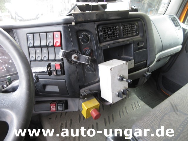 Hofmann - H75 - 1000 Thermoplastic Roadmarking Machine Truck Mounted Hot Paint