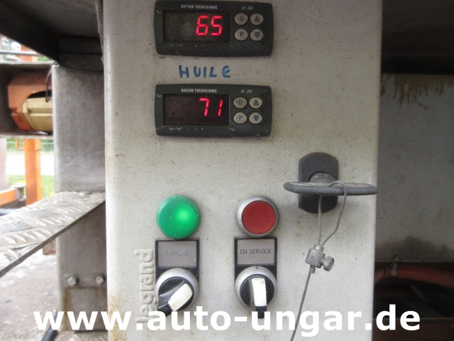 Hofmann - H75 - 1000 Thermoplastic Roadmarking Machine Truck Mounted Hot Paint