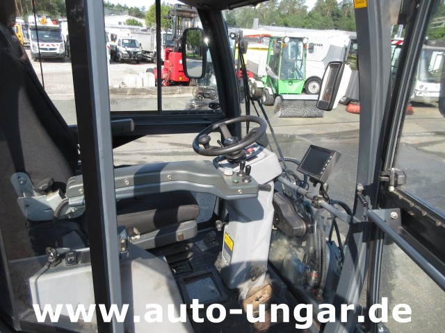 Hako - Citymaster CM 1600 4x4 Kehrmaschine mit Kärcher am Heck