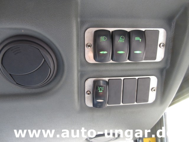 Hako - Citymaster CM 1600 4x4 Kehrmaschine mit Kärcher am Heck