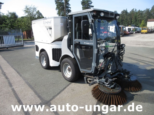Hako - Citymaster CM 1600 4x4 Kehrmaschine mit Kärcher am Heck