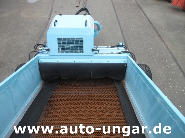 Pistenbully - BeachTech STR 2000 BeachCleaner Strandreiniger чистач на плажа